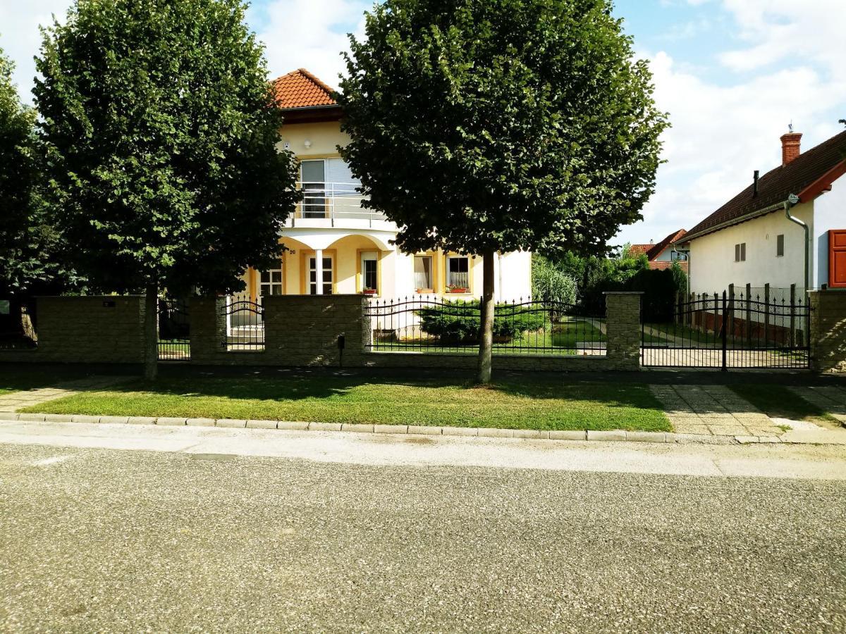 Abigel Thermal Apartman Bük Екстериор снимка